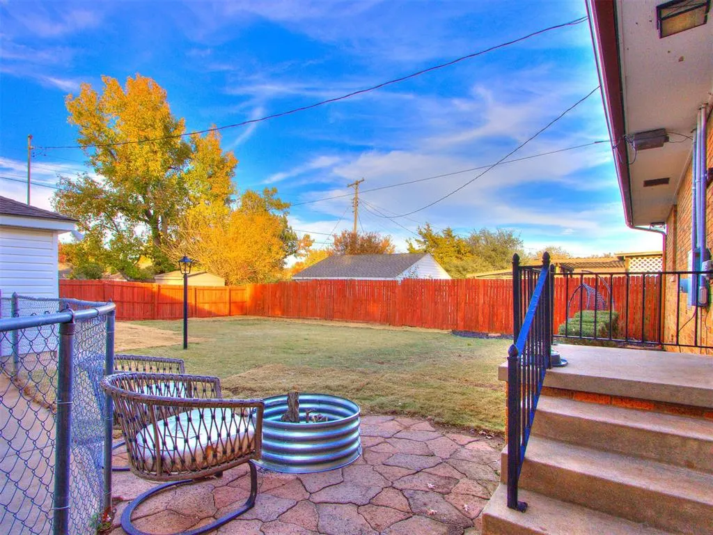 Photo 28 — 425 NW 44th Street, Oklahoma City, OK 73118