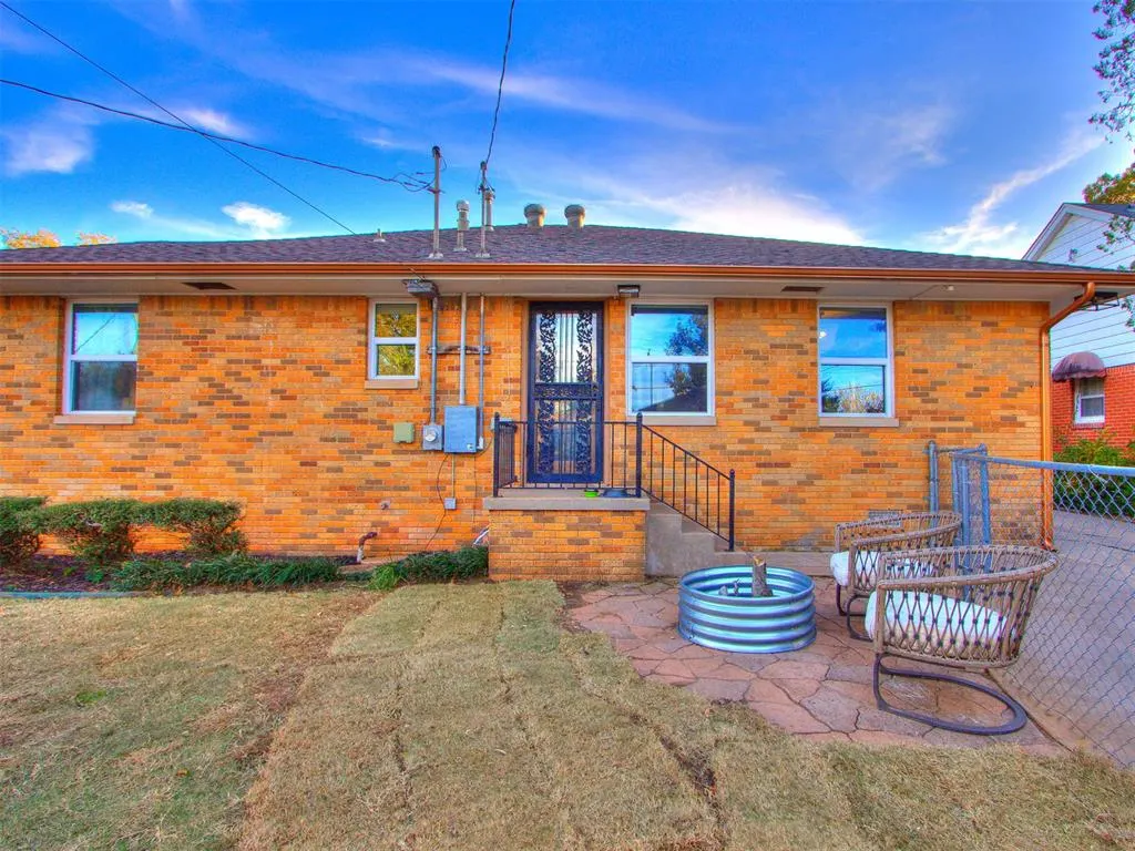 Photo 31 — 425 NW 44th Street, Oklahoma City, OK 73118