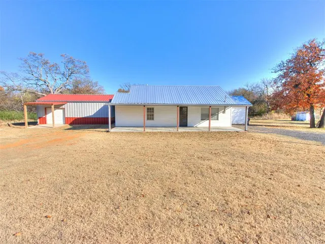 Photo 2 — 9224 Barnes Drive, Jones, OK 73049