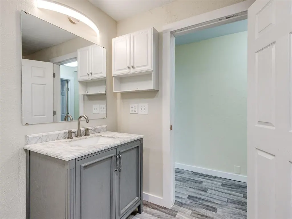Photo 12 — 9224 Barnes Drive, Jones, OK 73049