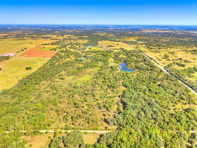 Photo 6 — 3210 N County Road Tract 10, Pauls Valley, OK 73433