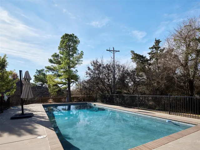 Photo 3 — 1512 Wild Plum Court, Edmond, OK 73025