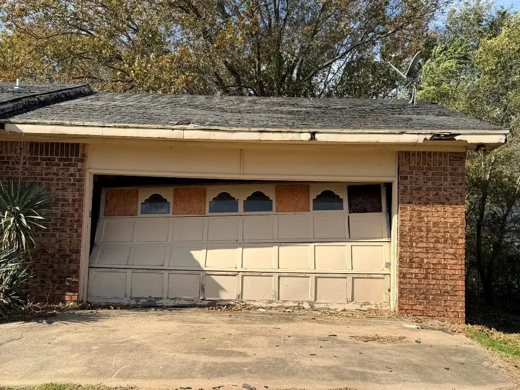 Photo 2 — 1321 S Okfuskee Avenue, Wewoka, OK 74884