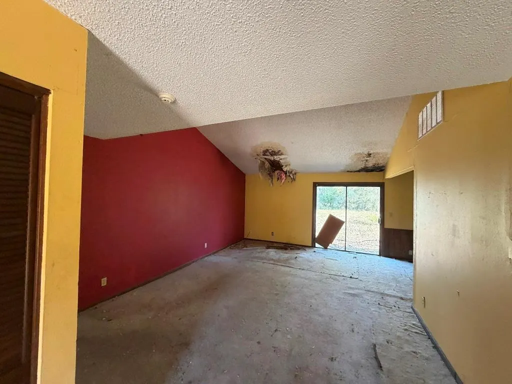 Photo 5 — 1321 S Okfuskee Avenue, Wewoka, OK 74884