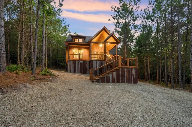Photo 2 — 47 Mountain Ash Trail, Broken Bow, OK 74728