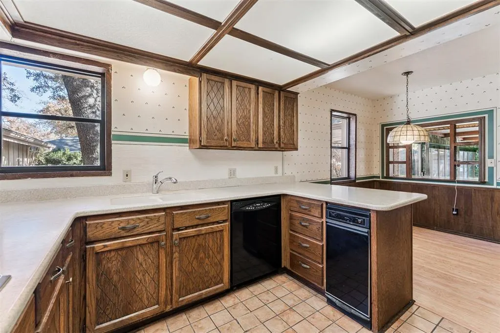Photo 19 — 6724 Well Oak Circle, Oklahoma City, OK 73127