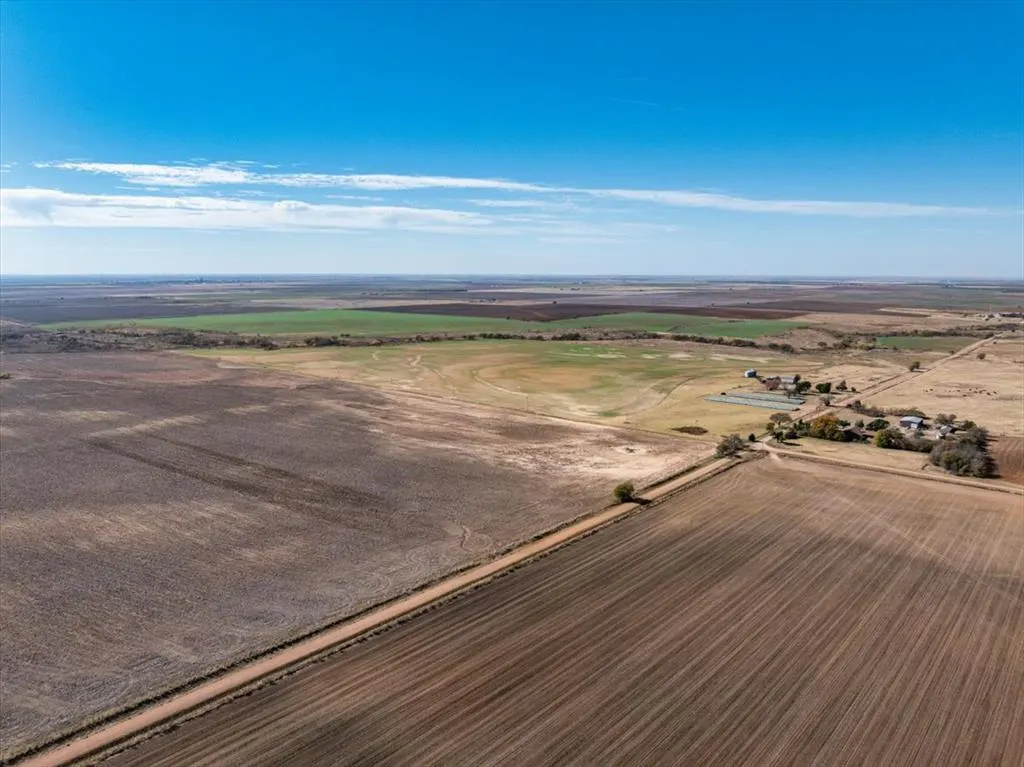Photo 5 — 17847 SW New Hope Road, Faxon, OK 73540