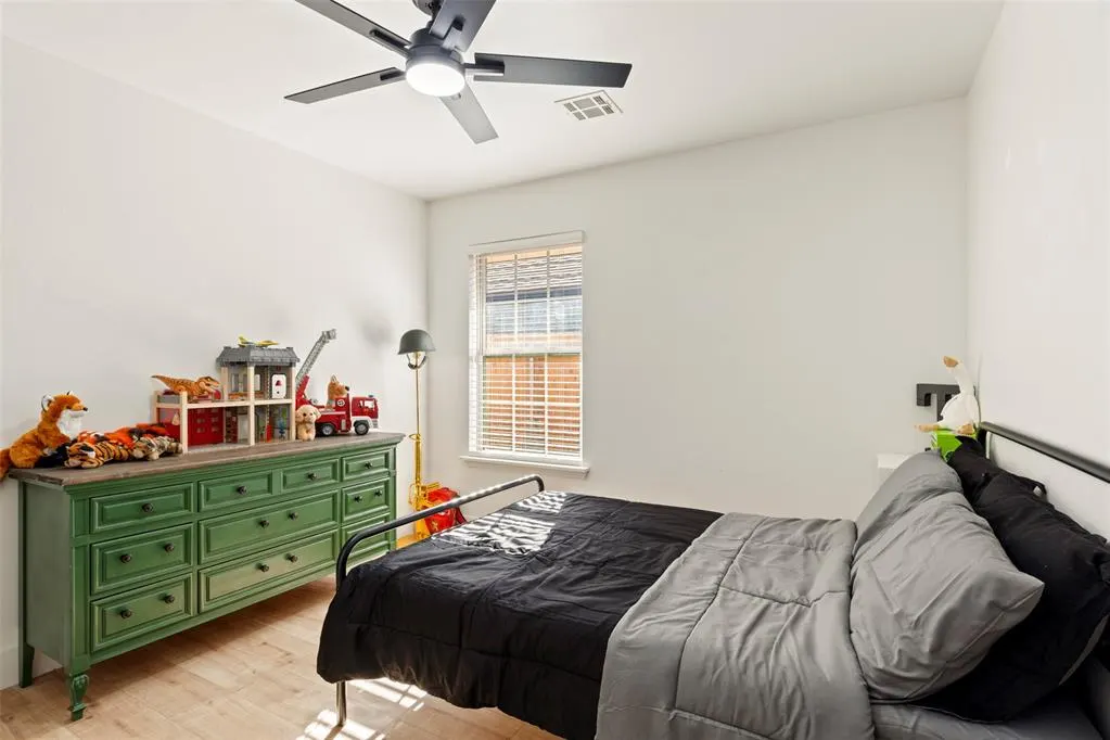 Photo 19 — 5705 Marblewood Drive, Oklahoma City, OK 73179