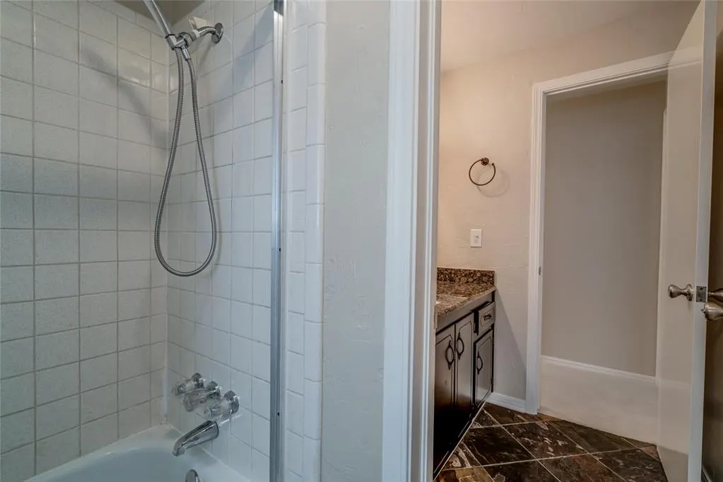 Photo 26 — 501 Meadow Lake Drive, Edmond, OK 73003