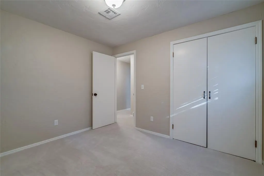 Photo 35 — 501 Meadow Lake Drive, Edmond, OK 73003