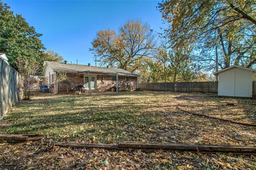 Photo 37 — 501 Meadow Lake Drive, Edmond, OK 73003