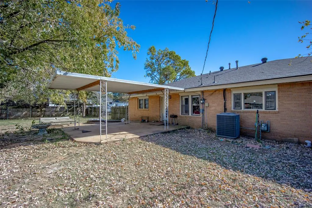 Photo 29 — 501 E Almond Street, Lexington, OK 73051