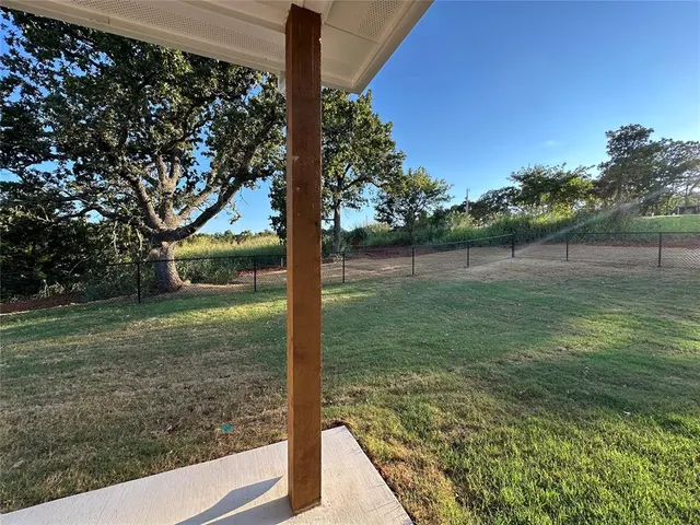 Photo 4 — 18039 Lantana Loop, Newalla, OK 74857