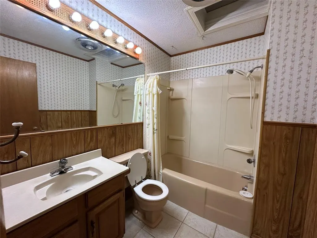 Photo 24 — 1909 E Davis Street, Weatherford, OK 73096