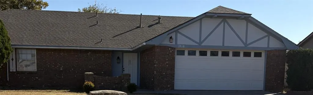Front exterior — 1908 Tyler Street, Altus, OK 73521