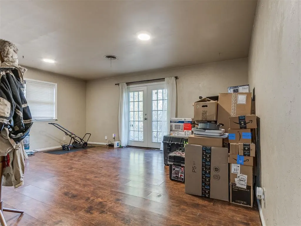 Photo 24 — 732 NE 81st Street, Oklahoma City, OK 73114