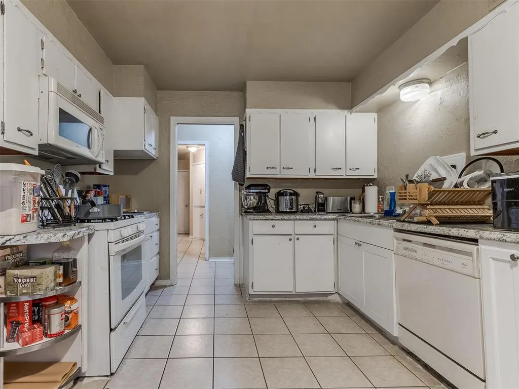 Photo 30 — 732 NE 81st Street, Oklahoma City, OK 73114