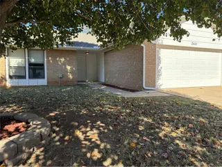 Sold home at 2421 SW 102nd Street