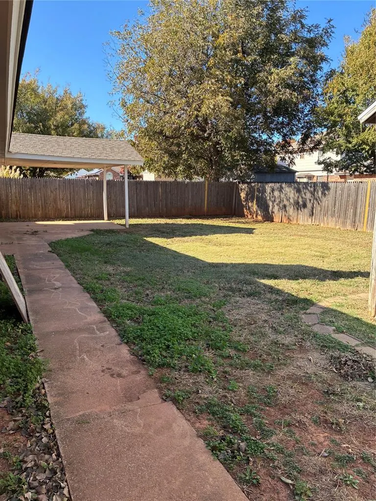 Photo 30 — 2421 SW 102nd Street, Oklahoma City, OK 73159