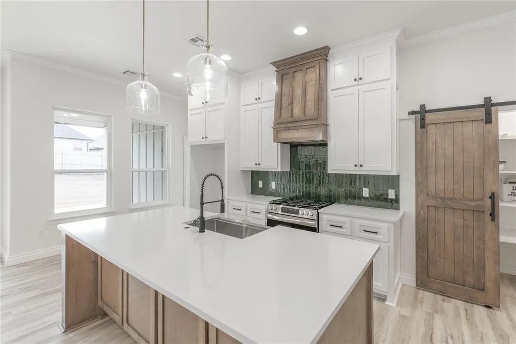 Photo 10 — 9340 SW 42nd Street, Oklahoma City, OK 73179