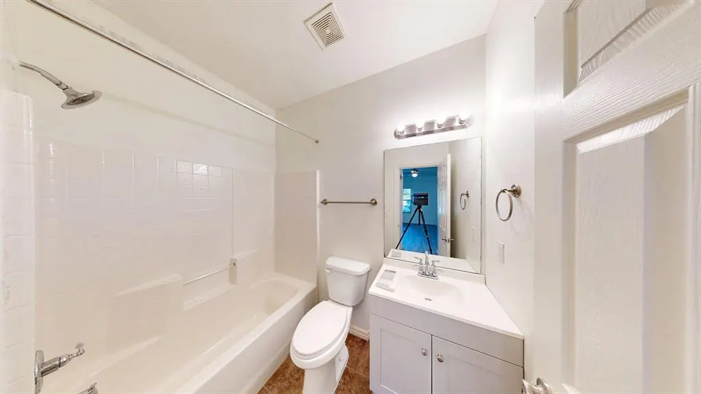 Photo 15 — 106 W Clegern Avenue, Edmond, OK 73003