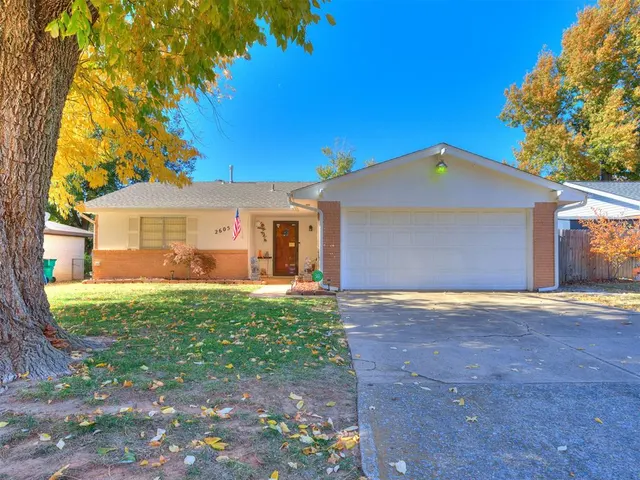 Front exterior — 2605 N McMillan Avenue, Bethany, OK 73008