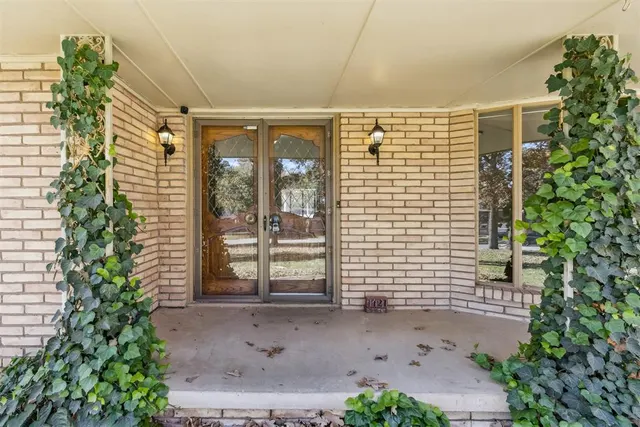 Photo 5 — 1421 N Fordson Drive, Oklahoma City, OK 73127