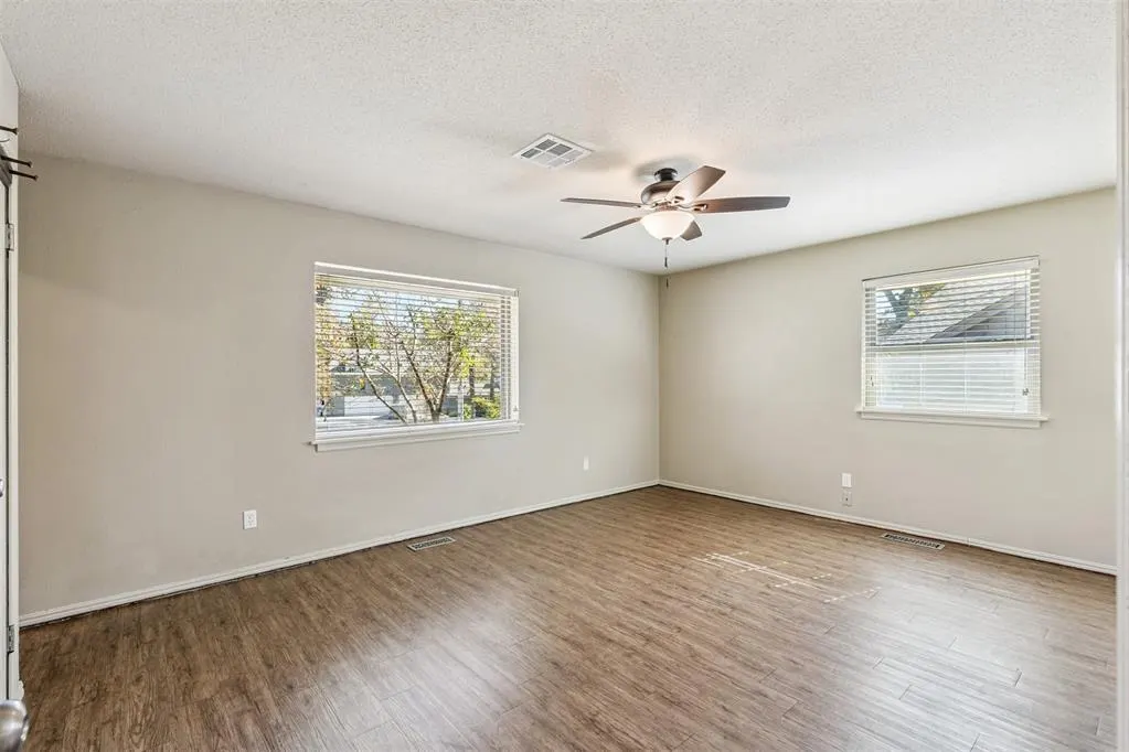 Photo 18 — 1421 N Fordson Drive, Oklahoma City, OK 73127