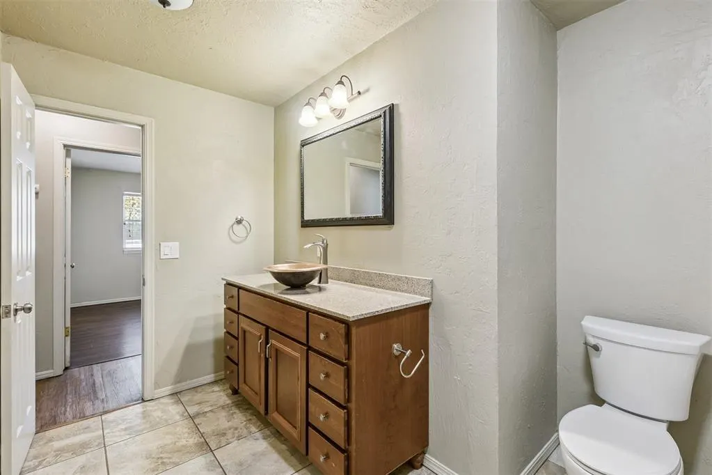 Photo 21 — 1421 N Fordson Drive, Oklahoma City, OK 73127