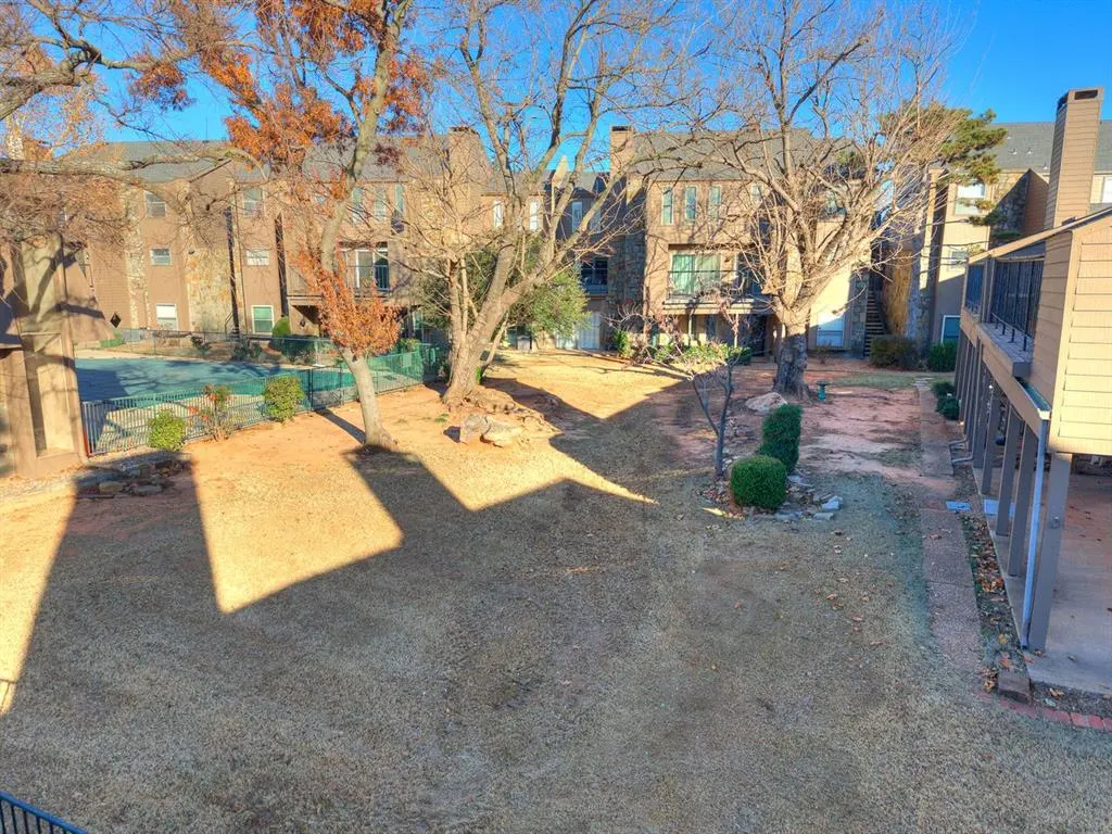 Photo 3 — 6000 N Pennsylvania Avenue 10, Oklahoma City, OK 73112