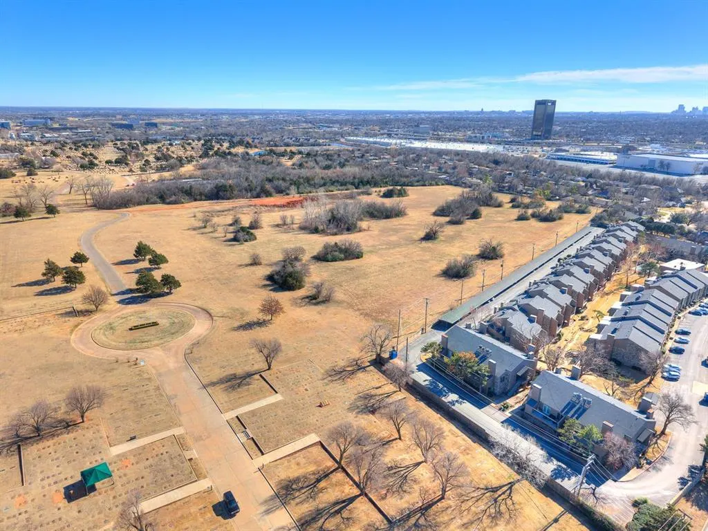 Photo 39 — 6000 N Pennsylvania Avenue 10, Oklahoma City, OK 73112