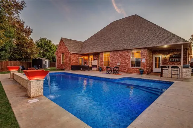 Front exterior — 9101 SW 28th Street, Oklahoma City, OK 73128
