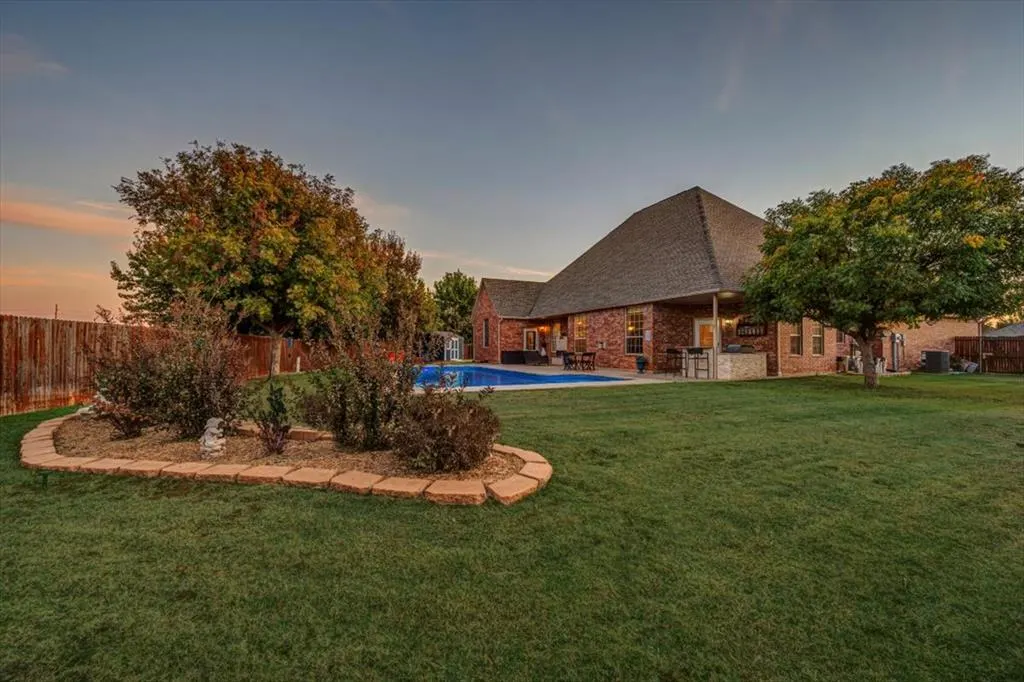 Photo 10 — 9101 SW 28th Street, Oklahoma City, OK 73128