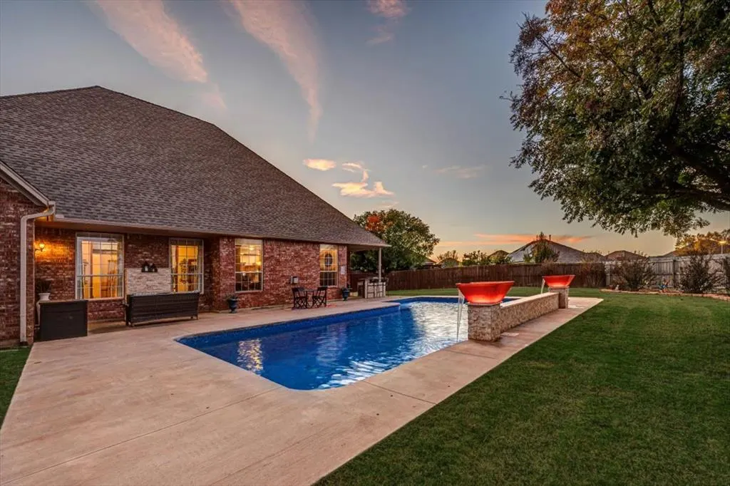 Photo 11 — 9101 SW 28th Street, Oklahoma City, OK 73128