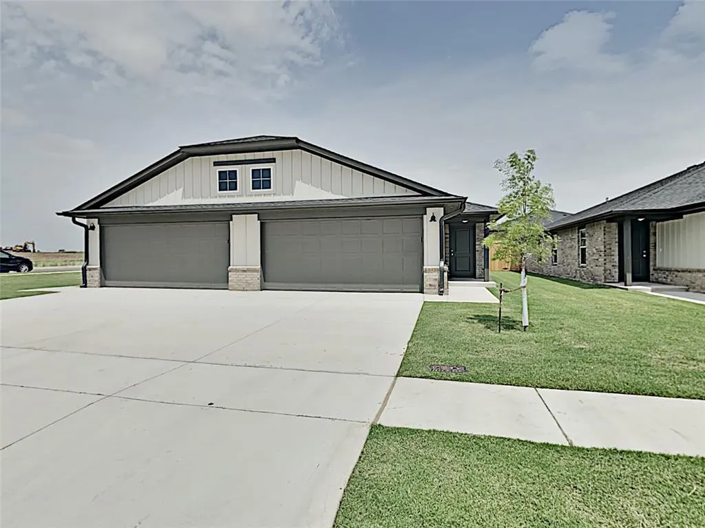 Front exterior — 11214 Howard Drive, Oklahoma City, OK 73114
