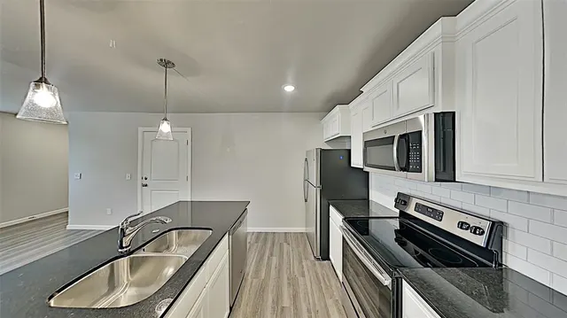 Photo 8 — 11214 Howard Drive, Oklahoma City, OK 73114