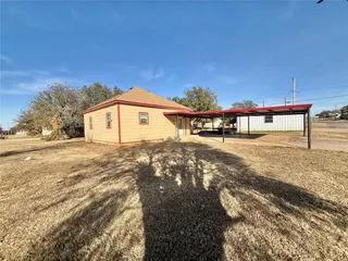 Sold home at 221 S 2ND Street