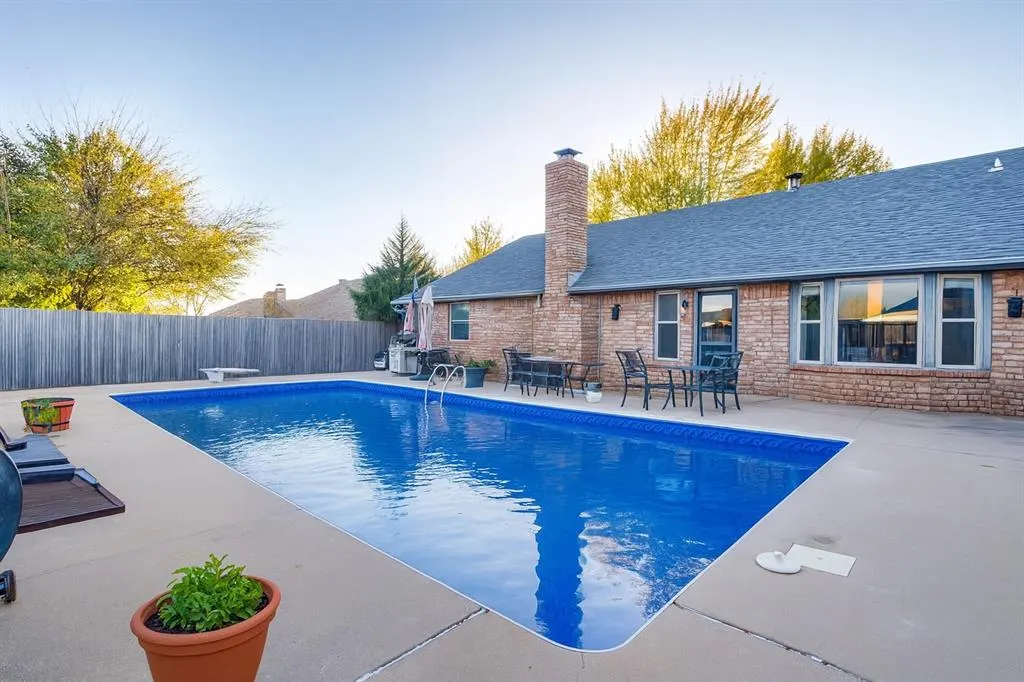 Photo 22 — 9816 S Hillcrest Drive, Oklahoma City, OK 73159