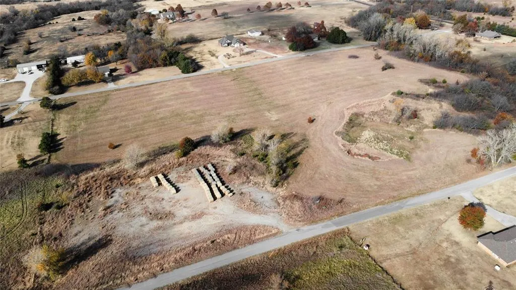 Photo 32 — County Street 2928, Tuttle, OK 73089