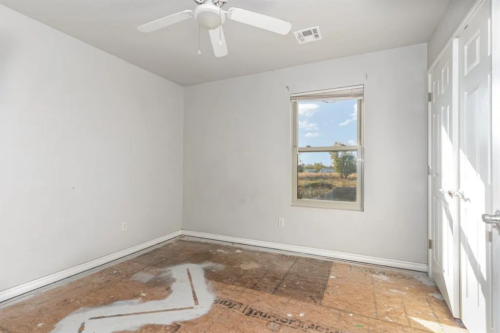 Photo 11 — 10184 352nd Street, Blanchard, OK 73010