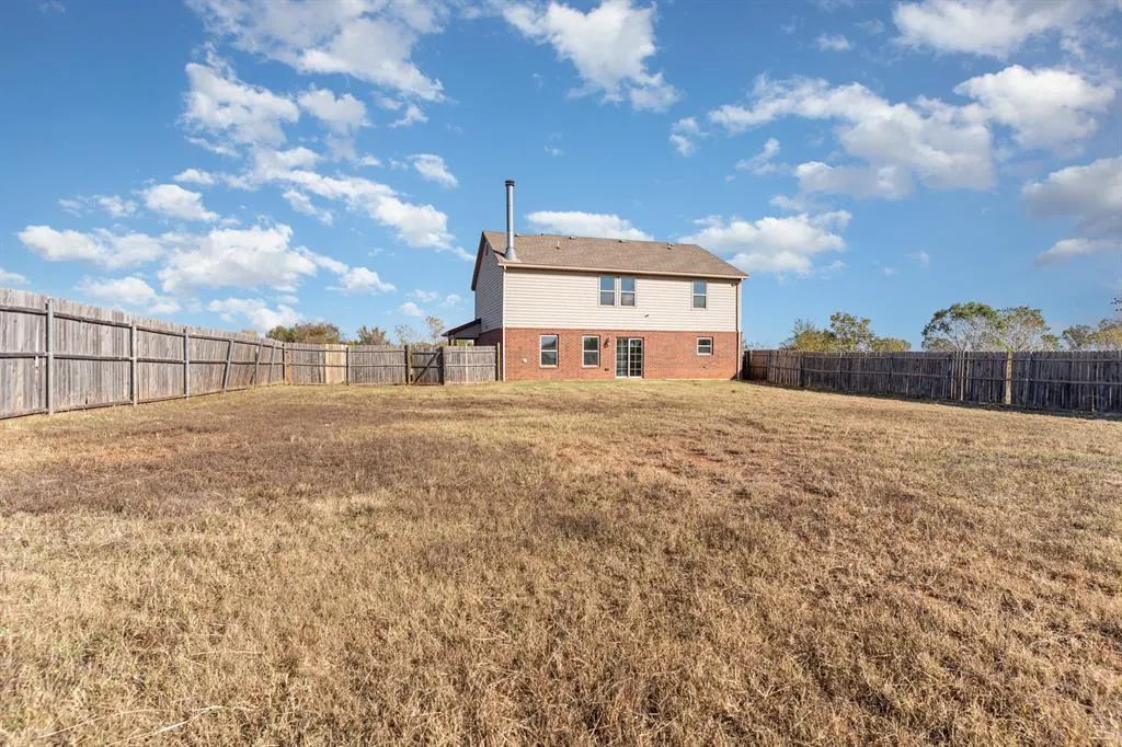 Photo 15 — 10184 352nd Street, Blanchard, OK 73010