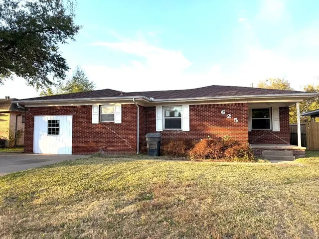 Front exterior — 625 Northwest Avenue, Ardmore, OK 73401