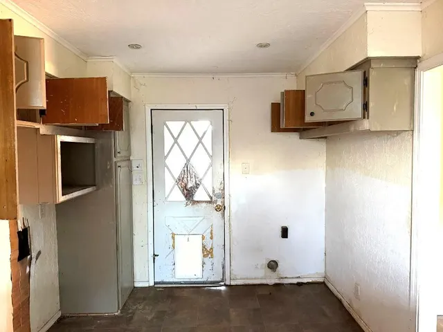 Photo 3 — 625 Northwest Avenue, Ardmore, OK 73401