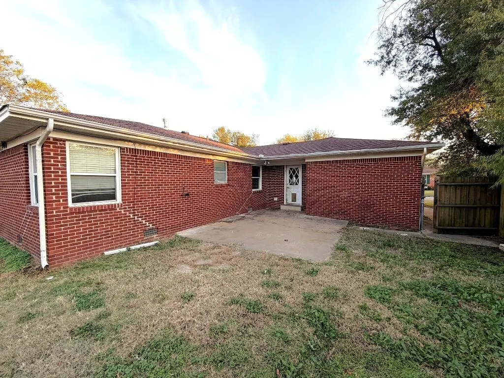 Photo 22 — 625 Northwest Avenue, Ardmore, OK 73401