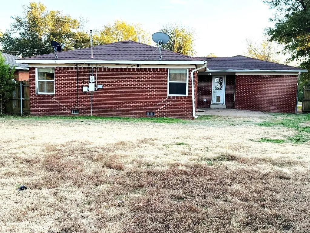 Photo 23 — 625 Northwest Avenue, Ardmore, OK 73401
