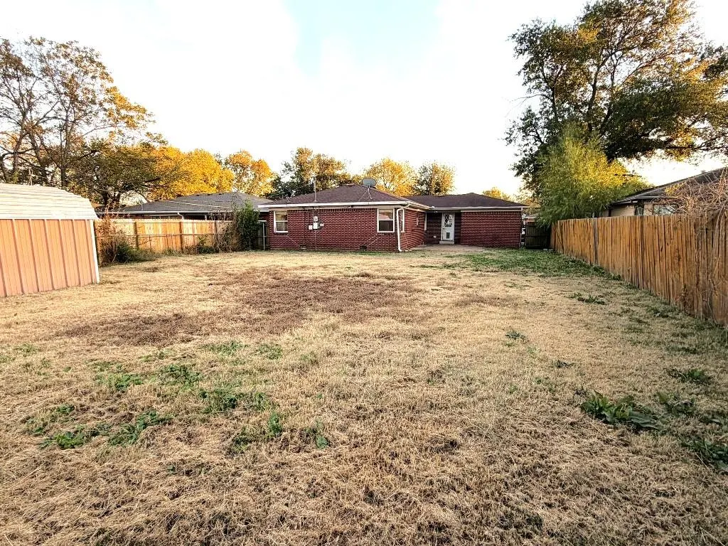 Photo 24 — 625 Northwest Avenue, Ardmore, OK 73401