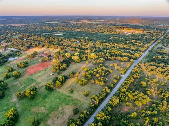 Photo 6 — 18050 E Covell Road, Luther, OK 73054