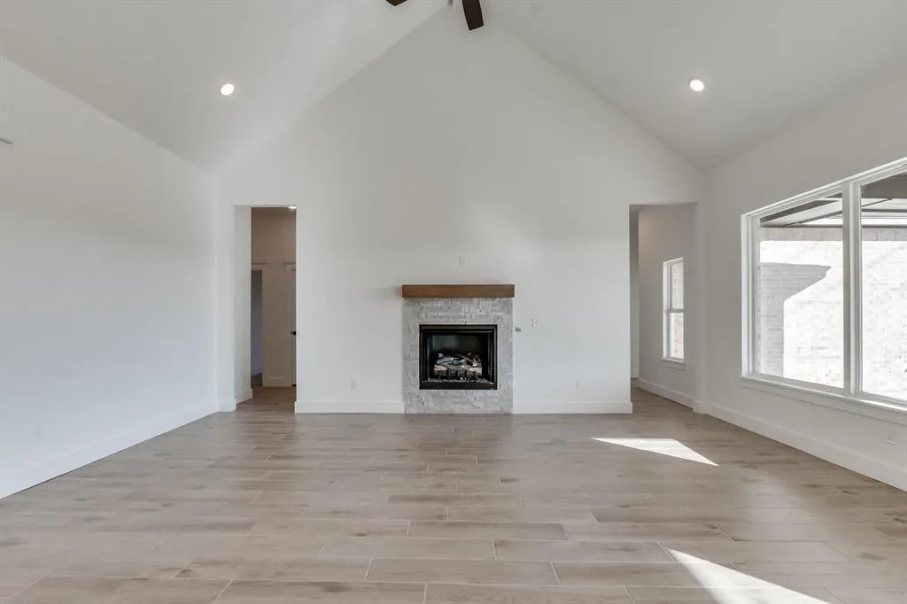 Photo 8 — 11704 NW 102nd Street, Yukon, OK 73099