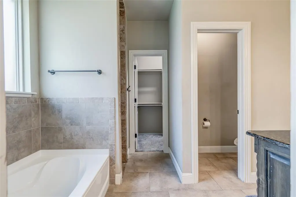 Photo 17 — 4804 Granite Drive, Oklahoma City, OK 73179