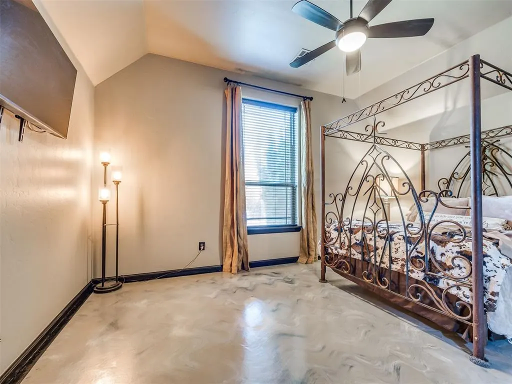 Photo 18 — 19705 Stratmore Way, Edmond, OK 73012